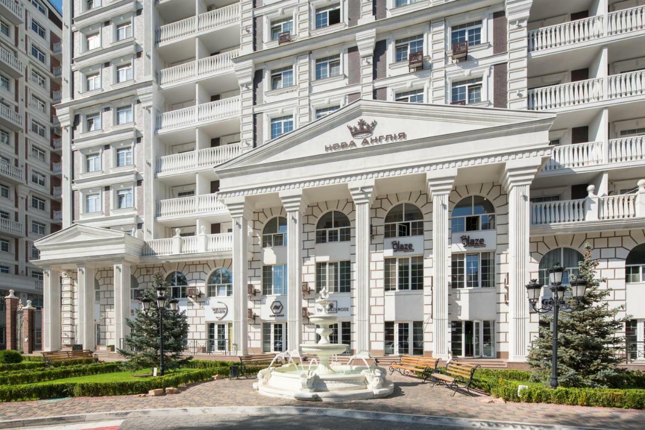 Comfort House Hotel Kyiv Exterior photo